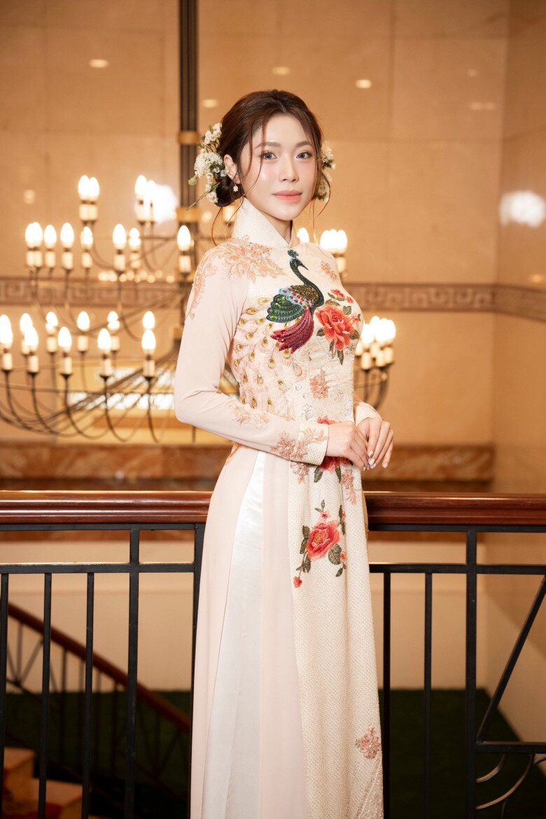 Hoa hậu Thanh Thảo hiện đang là sinh viên năm cuối ngành Marketing tại Đại học Bentley (Mỹ). Song song với việc học, cô vẫn duy trì hình ảnh một hoa hậu năng động, gần gũi khi chăm chỉ cập nhật việc học, cuộc sống đời thường đến những trải nghiệm nơi xứ người trên mạng xã hội. 