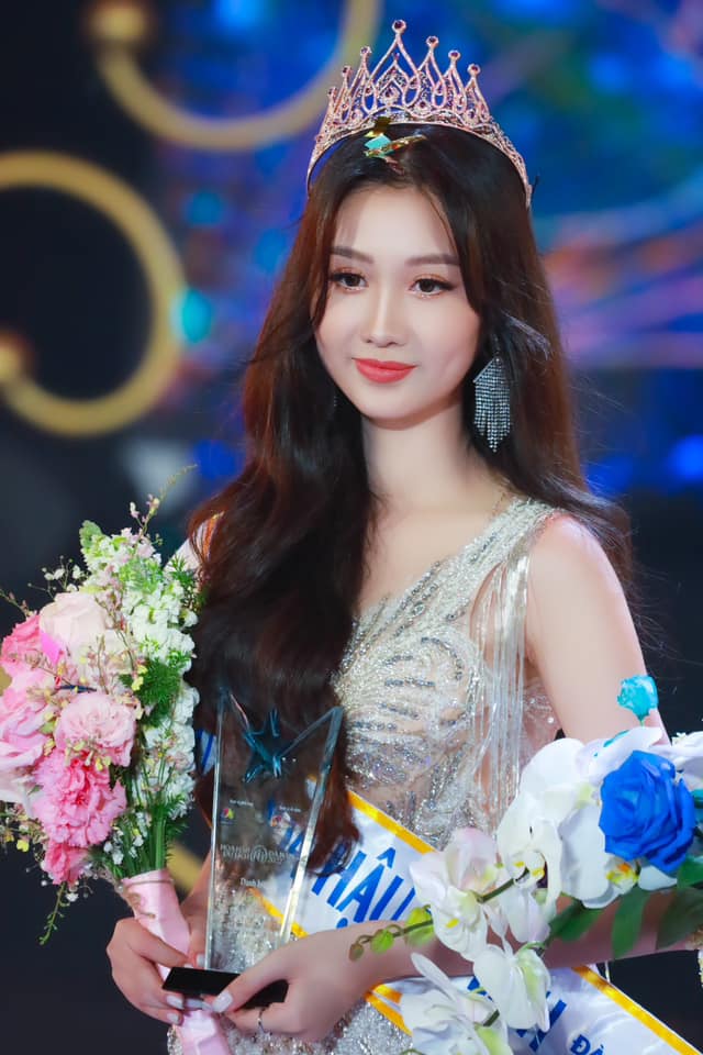 Quế Anh từng đạt danh hiệu Á hậu 1 Hoa hậu Du lịch Đà Nẵng 2022.