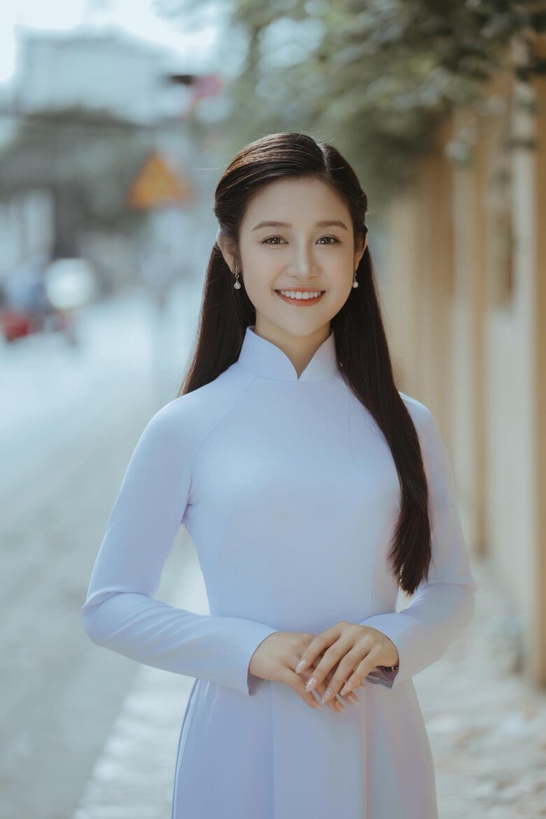 Nhan sắc của diễn viên Bảo Ngọc được so sánh với nhiều mỹ nhân đình đám như Triệu Lộ Tư, Lưu Diệc Phi...