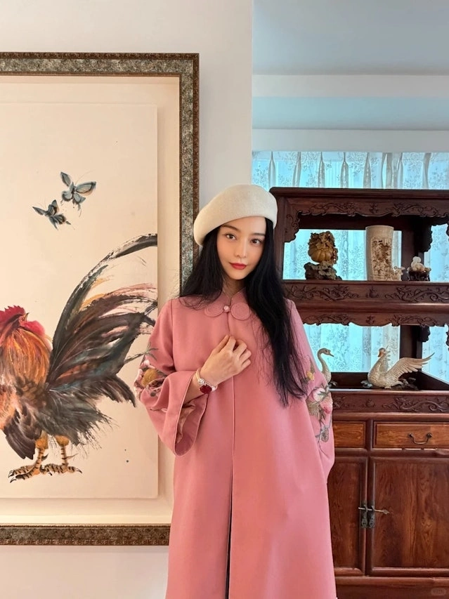 Ngọc phỉ thúy amp;#34;khuynh đảoamp;#34; showbiz xứ Trung: Từ Phạm Băng Băng đến bạn thân Hoa hậu Thu Hoài đều mê mẩn - 4