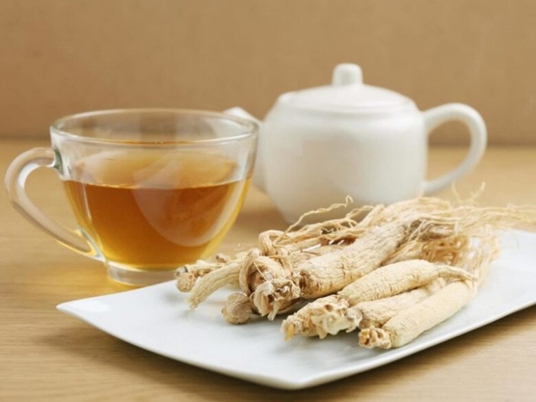 Nh&acirc;n s&acirc;m gi&agrave;u ginsenosides kết hợp mật ong gi&uacute;p bổ sung chất chống oxy h&oacute;a, hỗ trợ tuần ho&agrave;n, nu&ocirc;i dưỡng l&agrave;n da khỏe mạnh v&agrave; g&oacute;p phần l&agrave;m chậm l&atilde;o h&oacute;a.