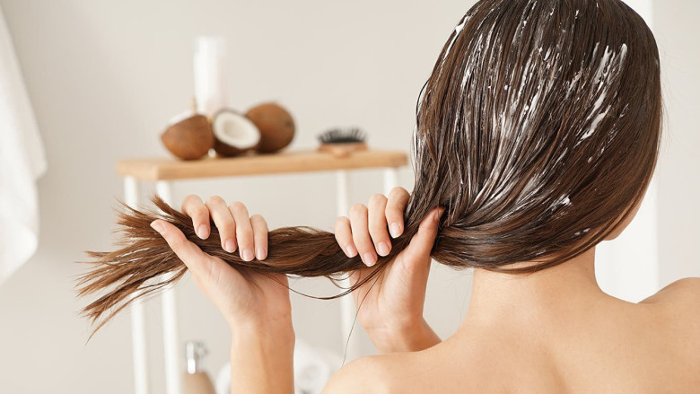 Vì sao có người ngoài 50 tuổi tóc vẫn dày đẹp? Hóa ra họ đều giữ 5 thói quen này ngay từ khi còn trẻ - 3