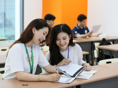5 ngành học ở Việt Nam dễ xin việc những năm tới, ra trường "kiếm bội tiền", nhiều tập đoàn lớn trải thảm đỏ