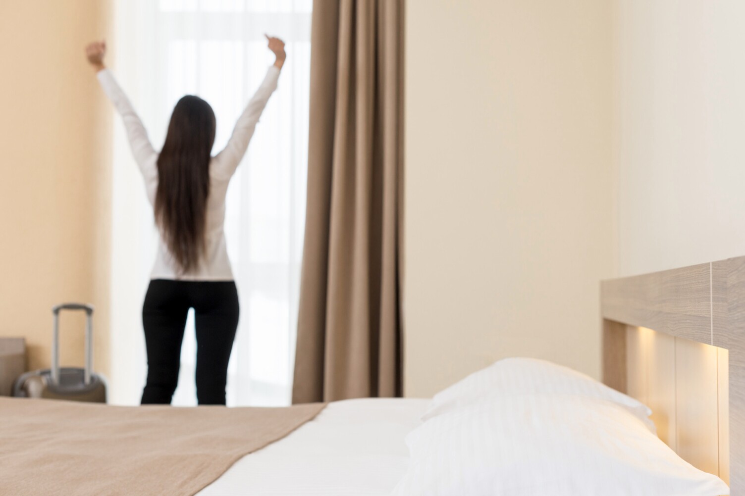 Rèm cửa có tính năng quan trọng giúp cải thiện sự thoải mái, riêng tư và hiệu quả năng lượng. Ảnh minh họa: Freepik