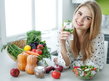Uống nước gì tốt cho thận? Nguyên tắc ăn uống cho thận khỏe