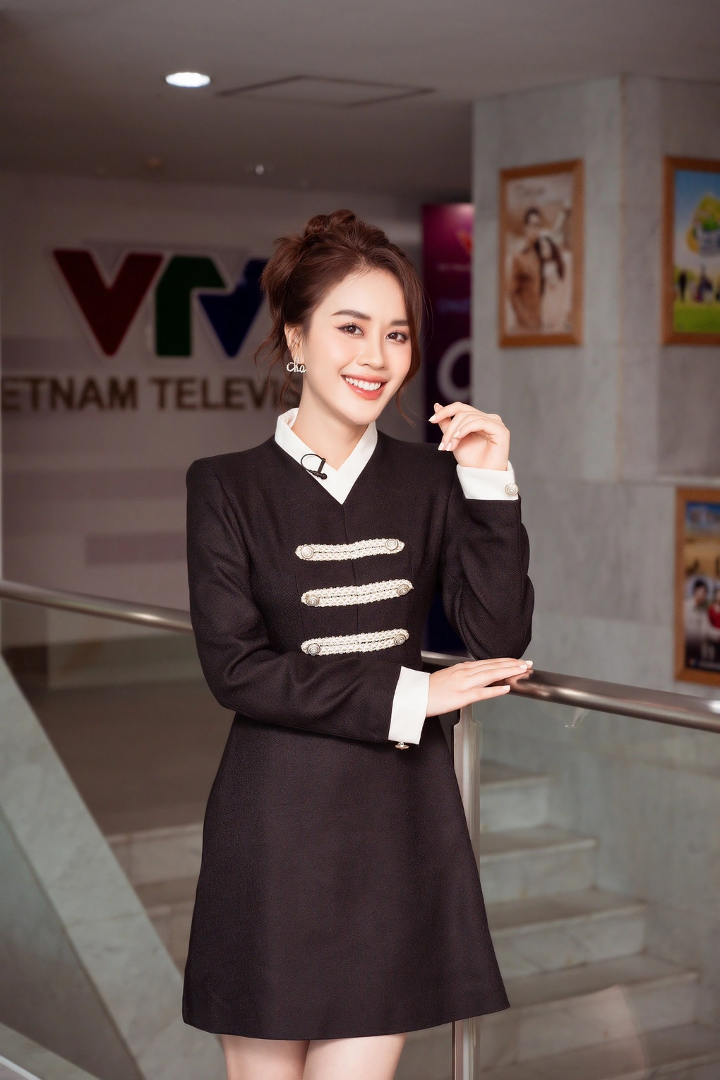 2 năm sinh liên tiếp 2 con với chồng tiến sĩ, MC trẻ xinh nhất nhì VTV đặt tên các con rất ấn tượng - 2