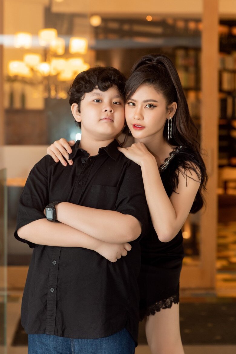 Diện mạo khác lạ của con trai cao 1m8 Trương Quỳnh Anh tuổi 14: Mặt góc cạnh như tài tử, “lột xác” nhờ giảm cân - 4