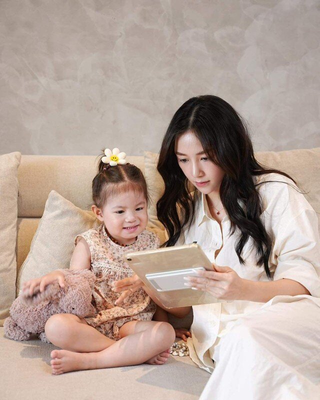 Em bé Hà Nội được mẹ amp;#34;đặt hàngamp;#34; từ World Cup 4 năm trước: giờ nổi tiếng khắp Việt Nam, gia thế khủng - 10