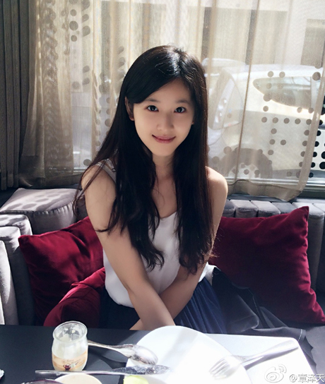 Nàng hotgirl trà sữa nổi tiếng một thời với nhan sắc xinh đẹp.