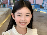 Yêu con - Bố đặt tên con gái là Trần Thị Nhung, cô giáo tiểu học sửa thành tên khác cũng rất đẹp, lớn lên đứa trẻ biết ơn vô cùng