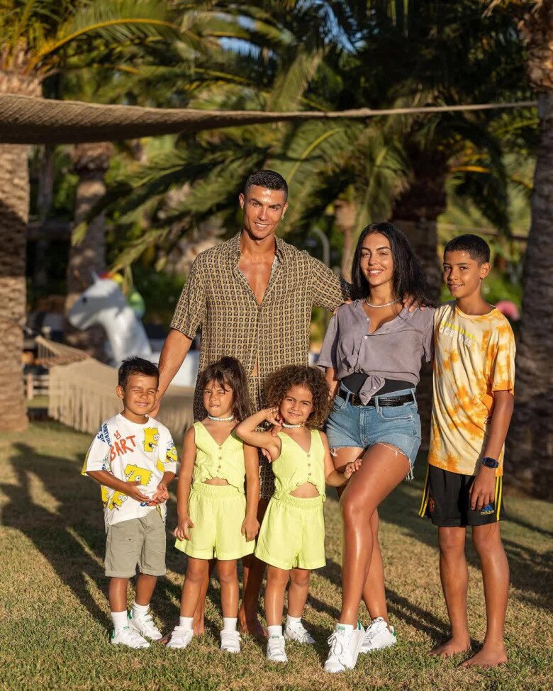 Gia đình nhỏ của Ronaldo.