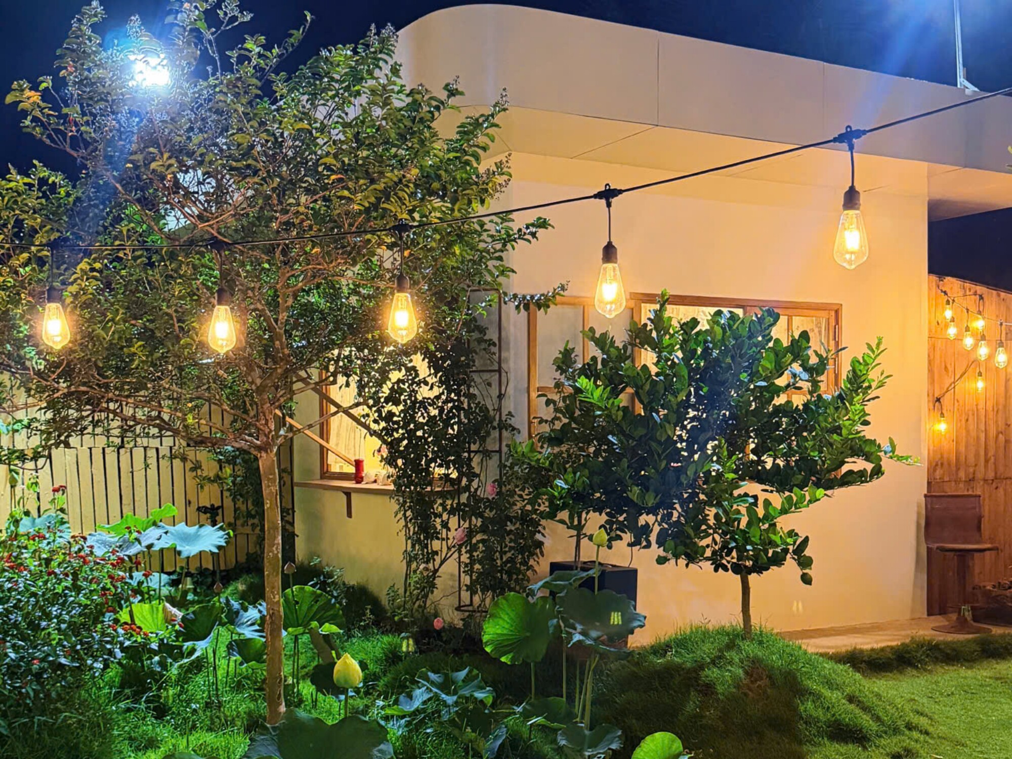 Về đêm vẫn lộng lẫy, ấm cúng