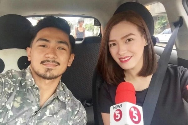 Nữ tài xế nổi tiếng xinh nhất nước làm mẹ đơn thân, U40 đẹp nõn nà, nhìn con gái còn bất ngờ hơn - 1