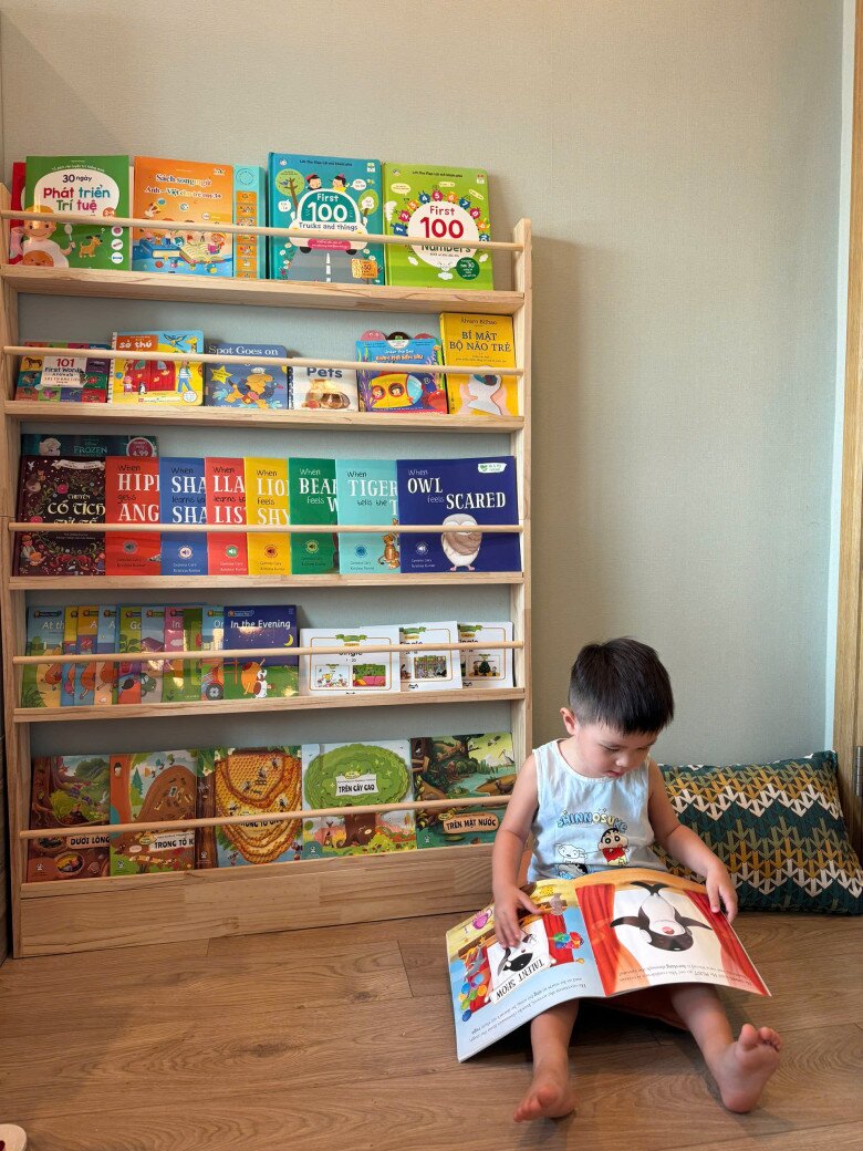 Nữ tiếp viên hàng không gốc Lâm Đồng rời cabin máy bay sinh con, cậu bé 2 tuổi nói được 3 thứ tiếng - 5