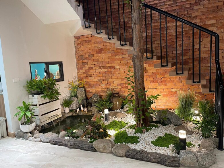 Cặp vợ chồng U40 Phú Thọ làm nhiều công việc, kiếm tiền xây căn nhà 2 tầng phủ đầy cây xanh, đẹp mát mắt - 5