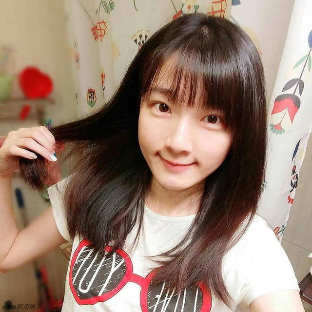 Nữ tiếp viên sở hữu diện mạo như học sinh từng gây thương nhớ một thời.