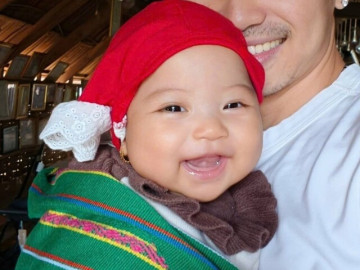 "Em bé Ê Đê" cứ xuất hiện là đốn tim cõi mạng, hoá ra mẹ là Hoa hậu quốc dân, cả nước biết mặt