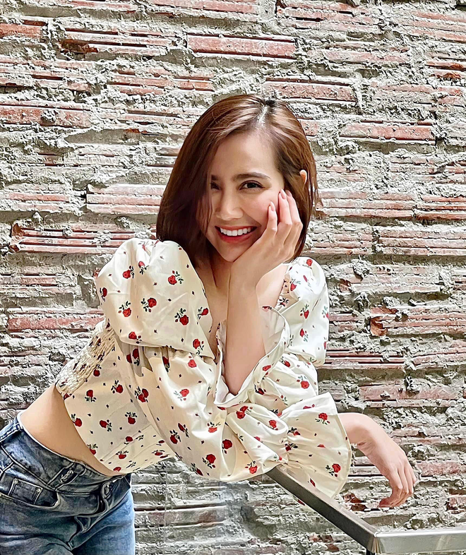 Một thời, Huyền Lizzie cũng diện kiểu tóc này khi dạo phố.