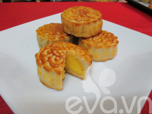 Bánh Trung thu tốc hành nhân custard - 15