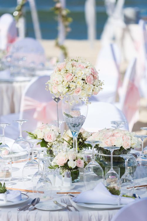 Siêu mẫu Hà Anh dùng máy bay trực thăng tới đám cưới - 4