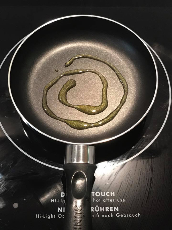 Phan Như Thảo chia sẻ cách làm ruốc cá hồi ướp sữa mẹ cho con sơ sinh ăn dặm - 9