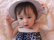 Clip Eva - [Video] Cùng ngắm em bé lai xinh đẹp yêu không chịu nổi