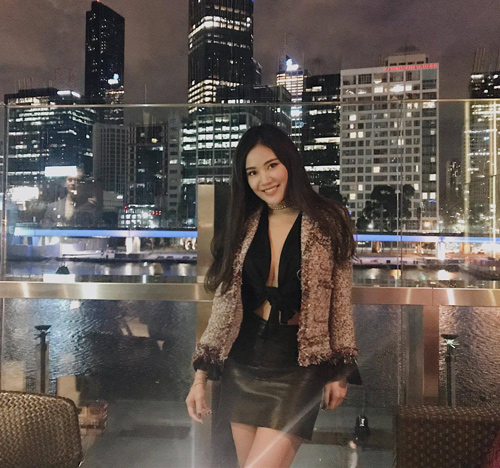 Milan Phạm đẹp ngọt ngào khi amp;#34;đi trốnamp;#34; ở nước Úc xinh đẹp - 4