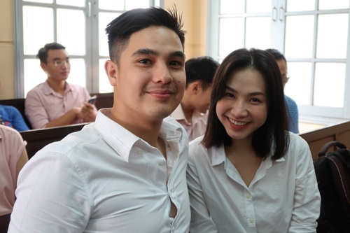 Diễn viên Ngọc Trinh amp;#34;nín thởamp;#34; nghe VKS đề nghị - 2