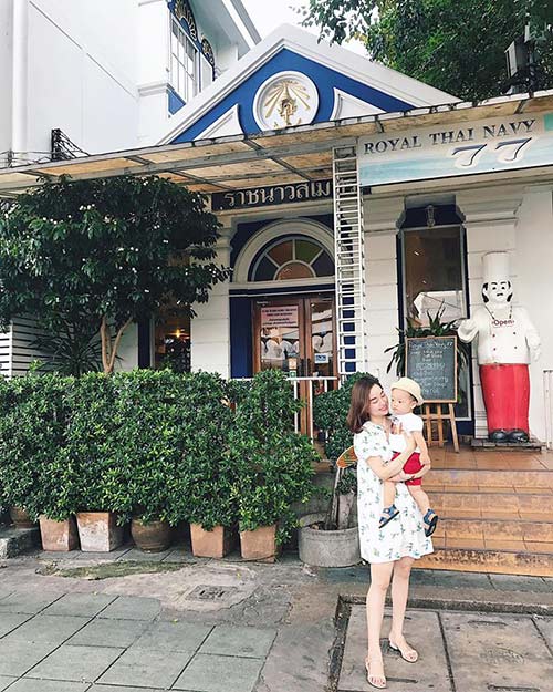 Ly Kute đi chơi cùng mẹ và con trai mà ai cũng ngỡ amp;#34;3 chị emamp;#34; - 6