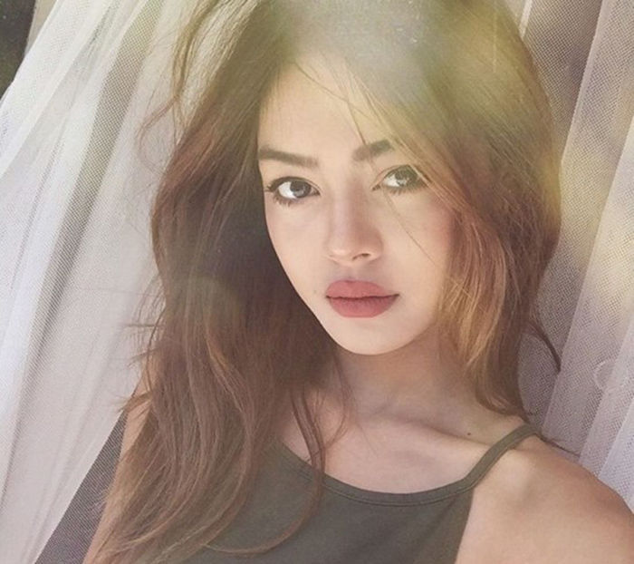 Màu son hot trend 2017 gợi cảm hết nấc của Hoàng Thùy và Minh Tú - 10