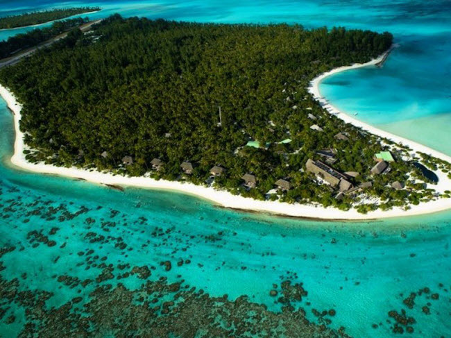 Vào giữa tháng 3, ông Barack Obama đã tới khu nghỉ dưỡng Brando trên đảo Tetiaroa ở quần đảo Polynesia thuộc Pháp.
