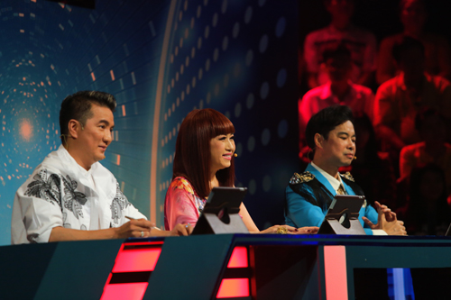 Danh ca Ý Lan được chồng chăm sóc đặc biệt, xóa tin đồn rạn nứt hôn nhân - 13