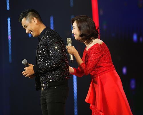 Danh ca Ý Lan được chồng chăm sóc đặc biệt, xóa tin đồn rạn nứt hôn nhân - 8