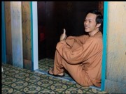 Làng sao - Sao Việt 24h qua: Hoài Linh tỏ thái độ thế nào khi bị chê không biết gì về bolero?