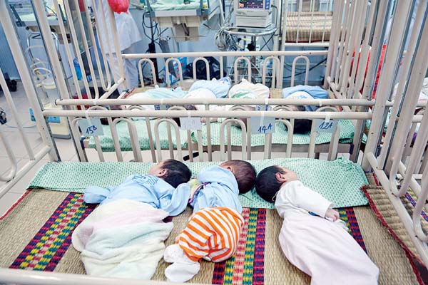 Rùng mình cách chữa bệnh không dùng thuốc của mẹ bỉm sữa - 1