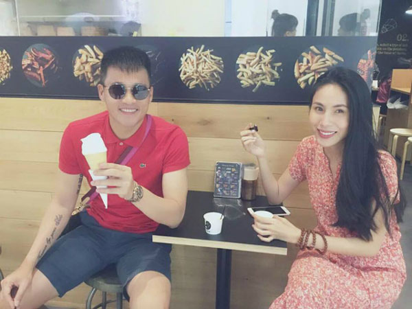 Sao Việt 24h qua: Vợ cũ đăng ảnh bên Bằng Kiều amp;#34;như chưa bao giờ nói lời chia tayamp;#34; - 12