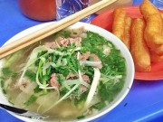 Du lịch - Top 10 món ăn đường phố Việt được CNN xếp hạng "phải thử một lần"