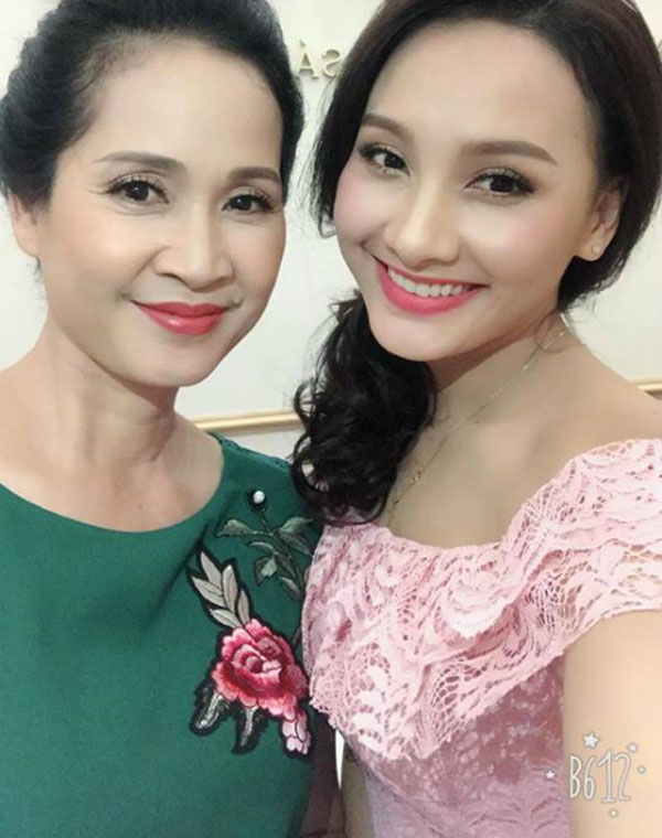 Hồ Ngọc Hà và con trai Subeo chạy nhảy tung tăng ở Mỹ - 12