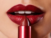 Clip Eva - [Video] Cùng xem chuyên gia Hàn Quốc dạy tô son thế nào nhé