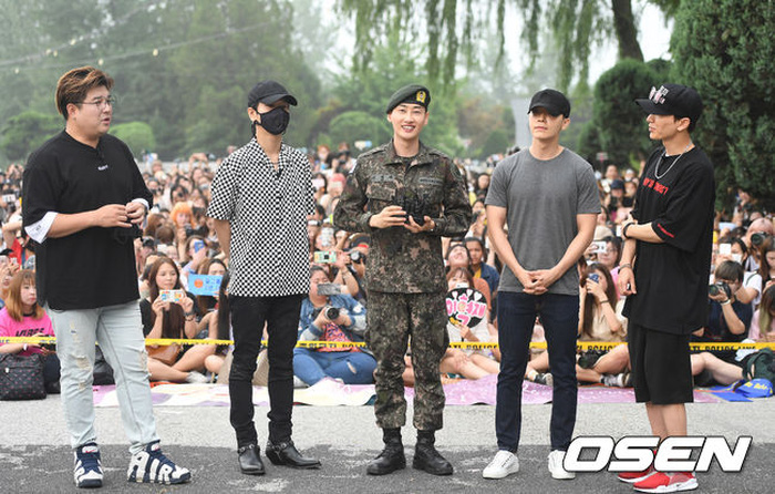 Ngôi sao 24/7: Sau 17 năm sống chung không có con, amp;#34;Đát Kỷamp;#34; Ôn Bích Hà quyết ly thân - 6