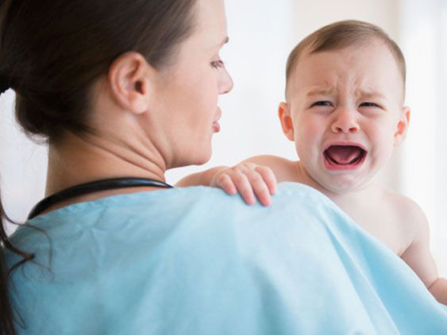 Hẹp bao quy đầu ở bé trai cần điều trị như thế nào - 4