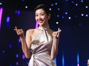 Làng sao - Phải lấy keo dán lại giày hiệu, Thúy Vân vẫn tự tin khoe lưng trần nuột nà