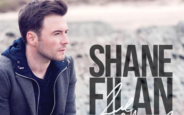 Gần 100 fan háo hức chờ đón “Hoàng tử ballad” của Westlife Shane Filan đến Việt Nam - 4