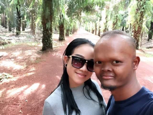 Ai mà tin nổi chàng trai xấu xí lại amp;#34;cưa đổamp;#34; cô gái 18 tuổi xinh như hot girl thế này - 7