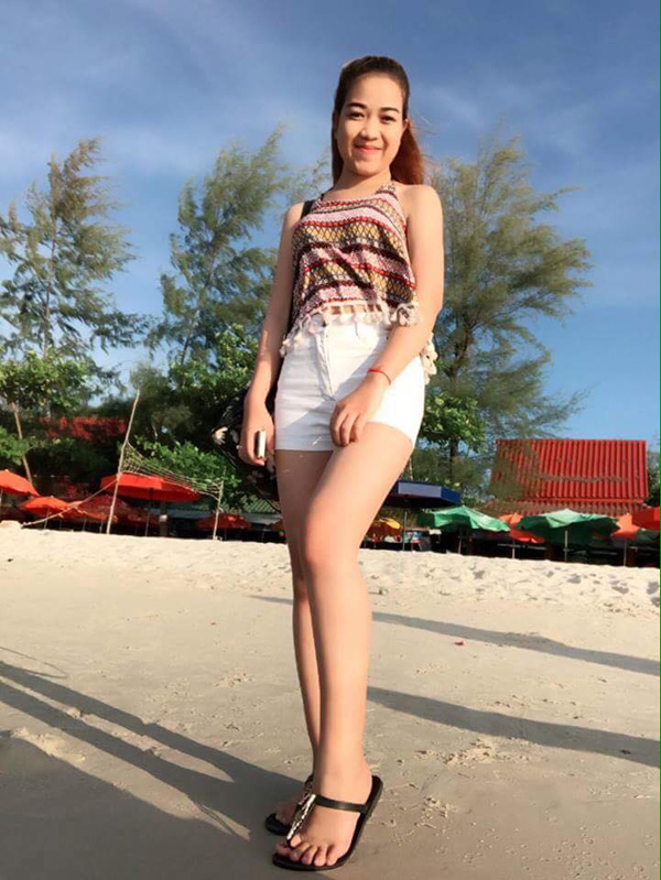 Ai mà tin nổi chàng trai xấu xí lại amp;#34;cưa đổamp;#34; cô gái 18 tuổi xinh như hot girl thế này - 3