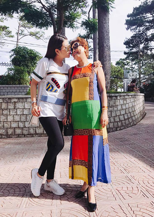 Tố Ny lần đầu công khai người yêu điển trai làm phi công - 9