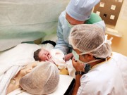 Bà bầu - Sau sinh mổ, mẹ nhất định phải tránh những việc này!