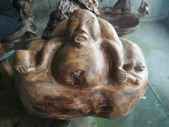 Tin tưởng giao khúc gỗ quý cho amp;#34;Vua điêu khắcamp;#34;, anh chàng nhận cái kết amp;#34;cười ra nước mắtamp;#34; - 6