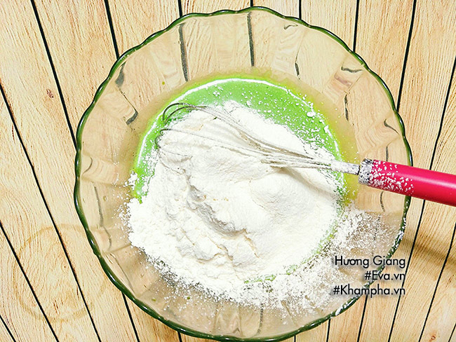 Bánh chiffon lá dứa mềm thơm, nhìn đã thấy mát mắt - 4