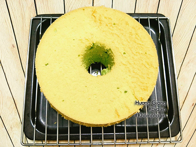 Bánh chiffon lá dứa mềm thơm, nhìn đã thấy mát mắt - 9